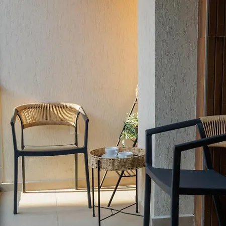 Апартаменты Ava Residence-modern In *