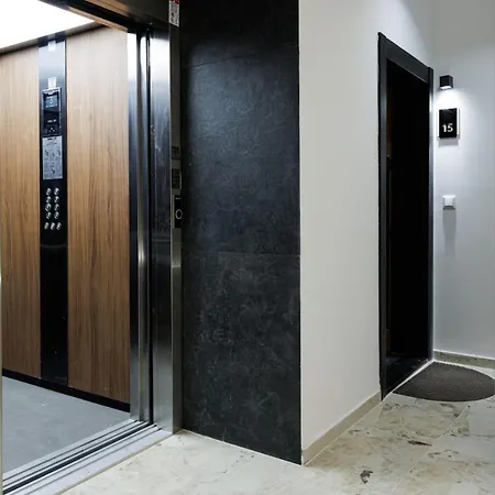 Ava Residence-modern In Скопье